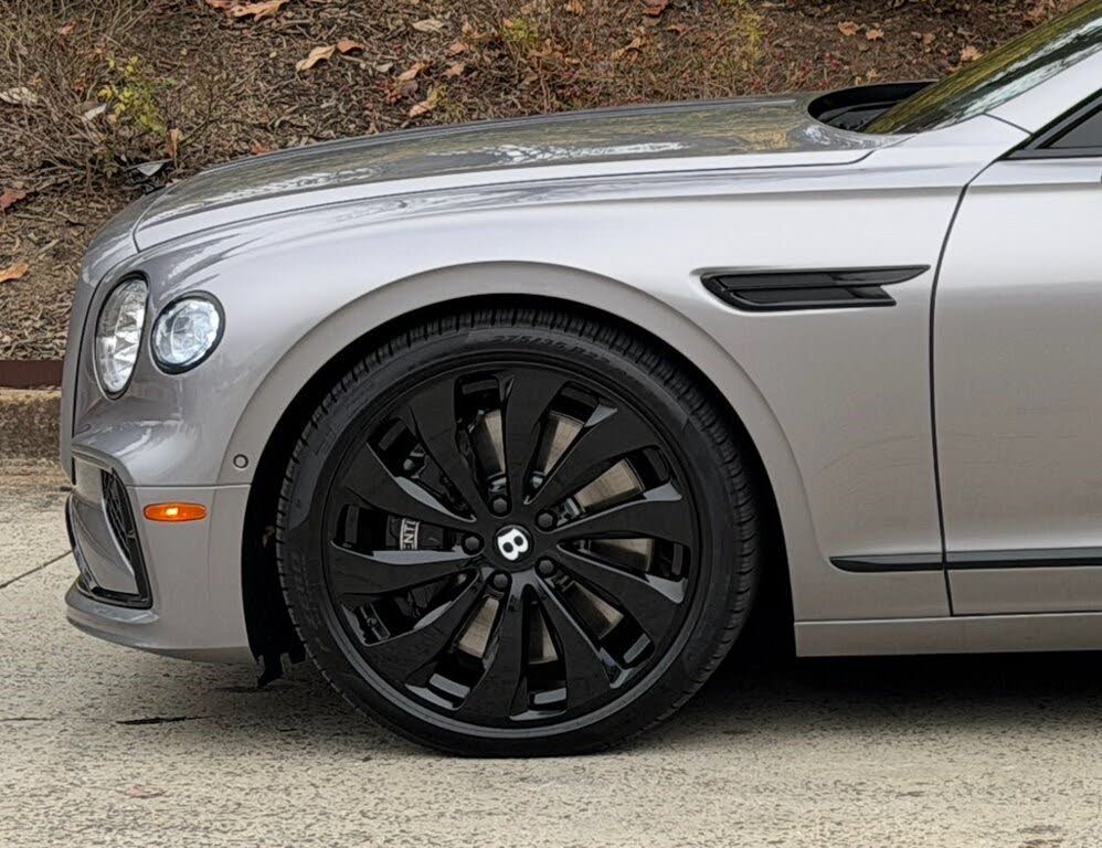 2026 Bentley Flying Spur AWD photo 7