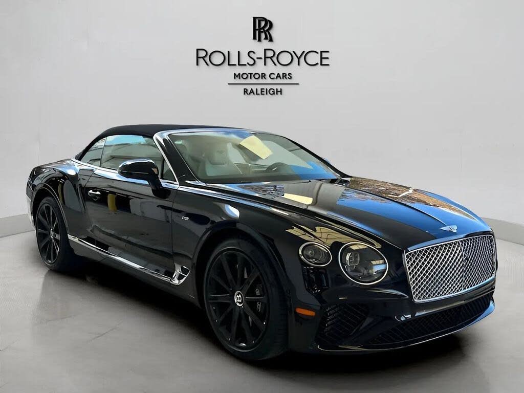 2022 Bentley Continental GTC V8 AWD photo 3