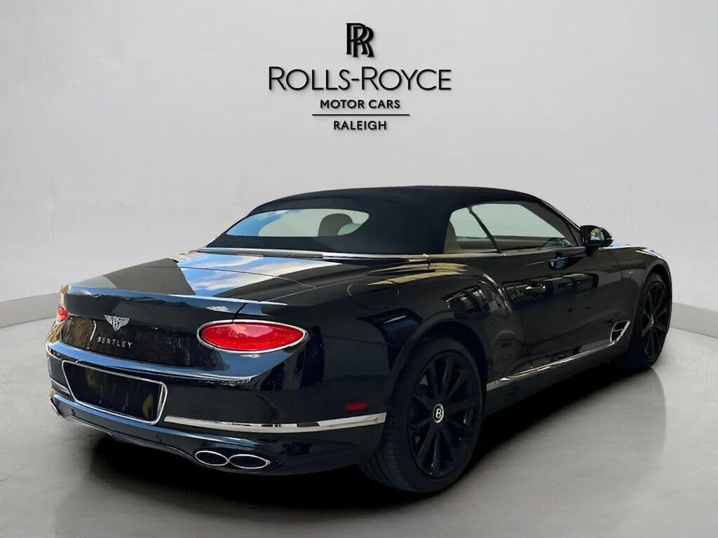 2022 Bentley Continental GTC V8 AWD photo 4