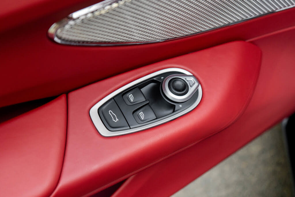 2026 Aston Martin Vantage S Roadster RWD photo 15