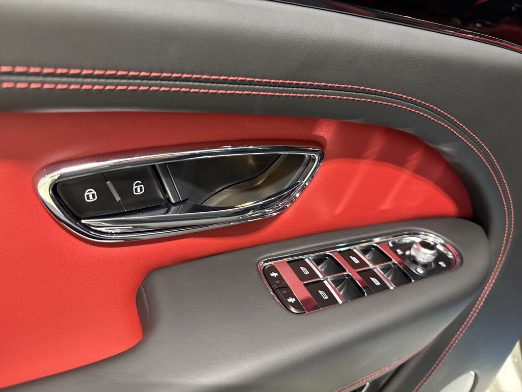 2023 Bentley Bentayga S V8 AWD photo 16