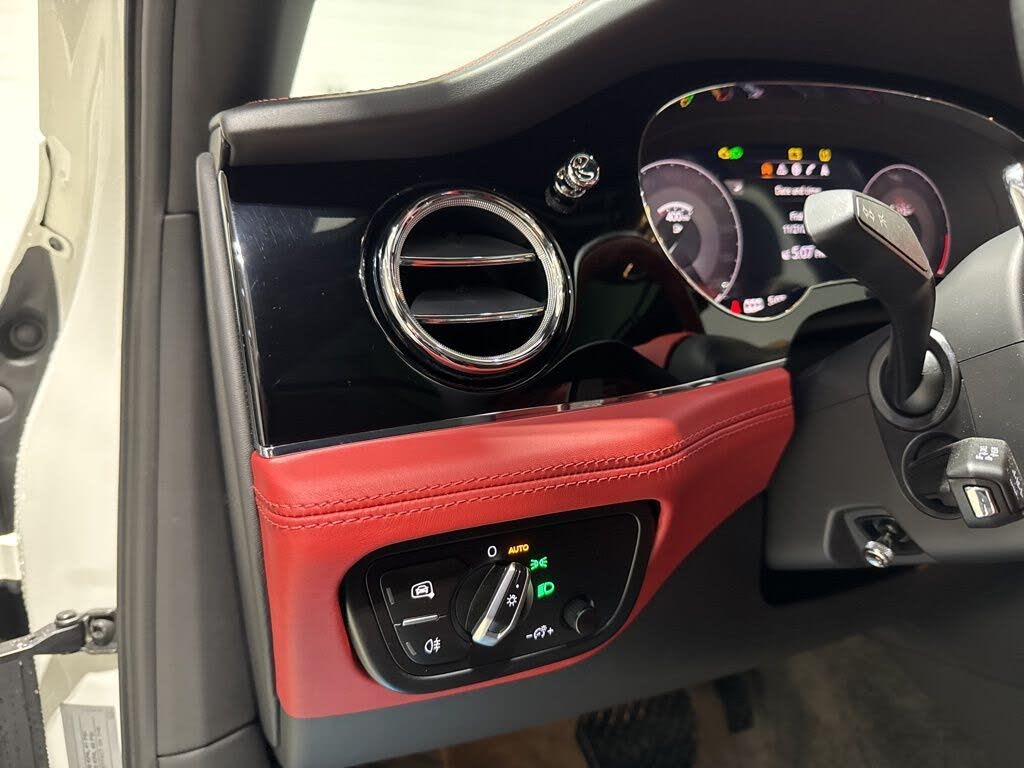2023 Bentley Bentayga S V8 AWD photo 18