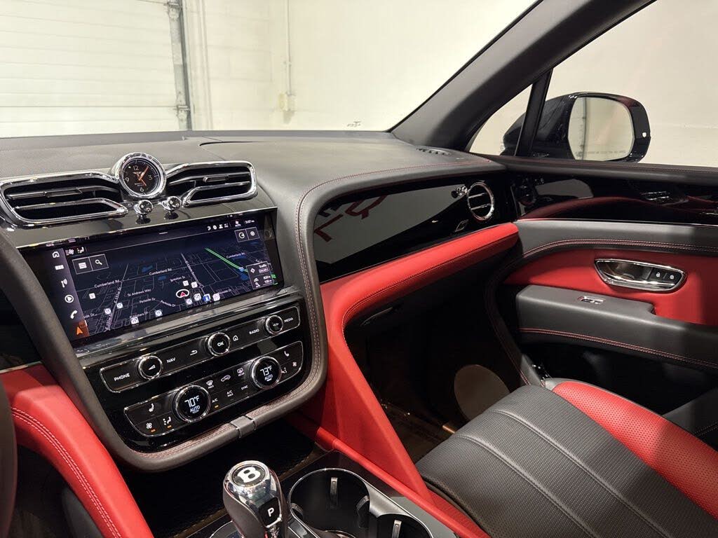 2023 Bentley Bentayga S V8 AWD photo 19