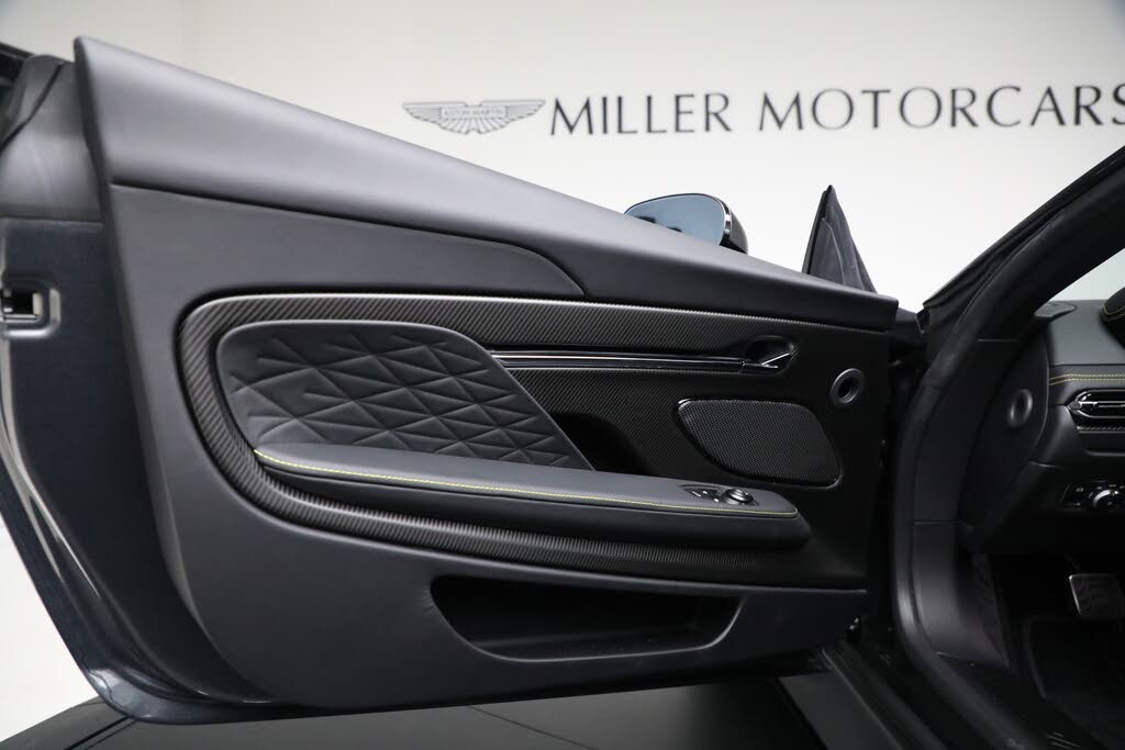 2026 Aston Martin DB12 V8 RWD photo 13