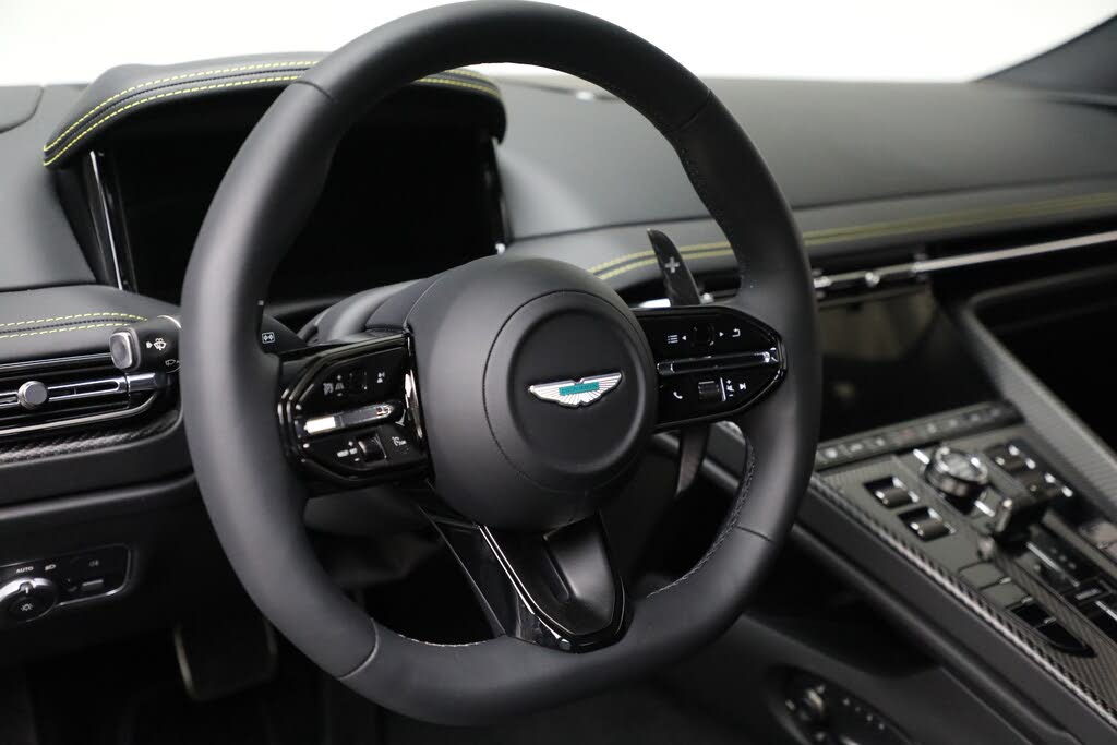 2026 Aston Martin DB12 V8 RWD photo 17