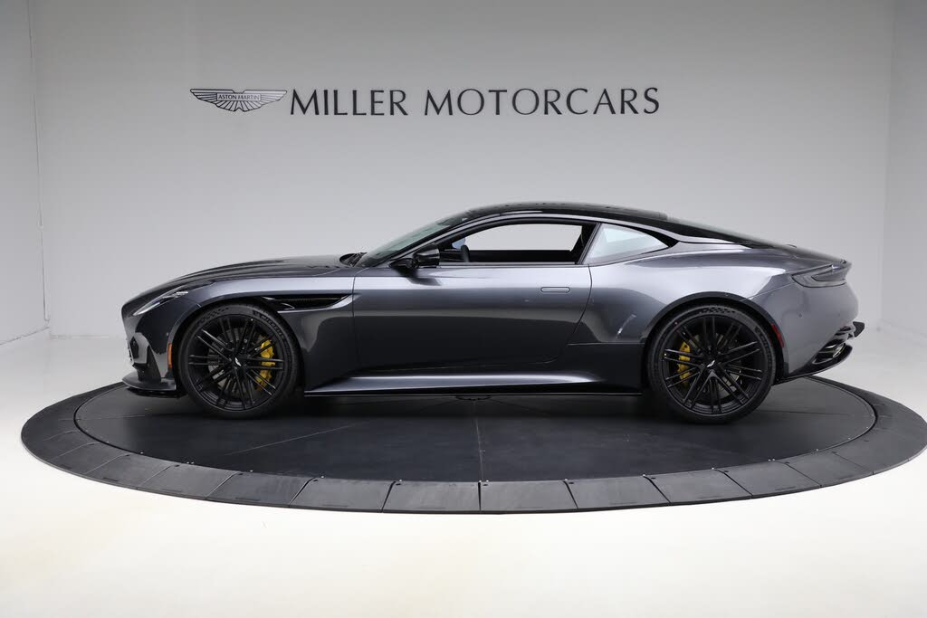 2026 Aston Martin DB12 V8 RWD photo 3