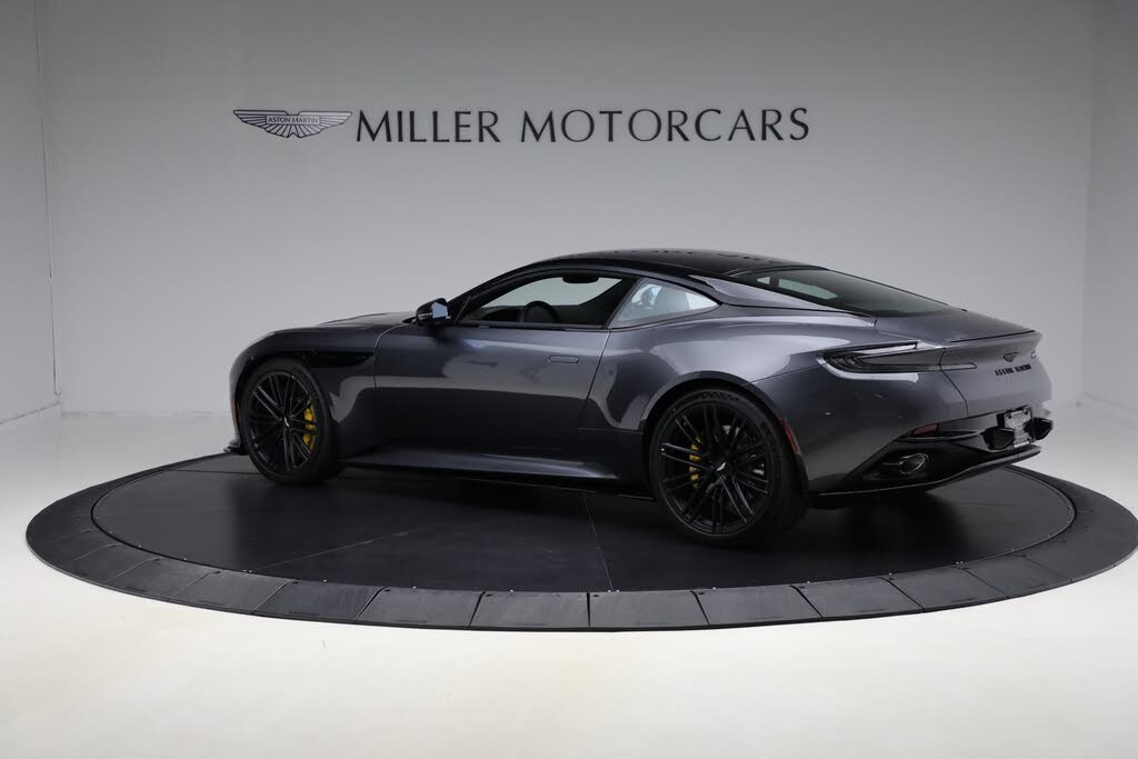 2026 Aston Martin DB12 V8 RWD photo 4