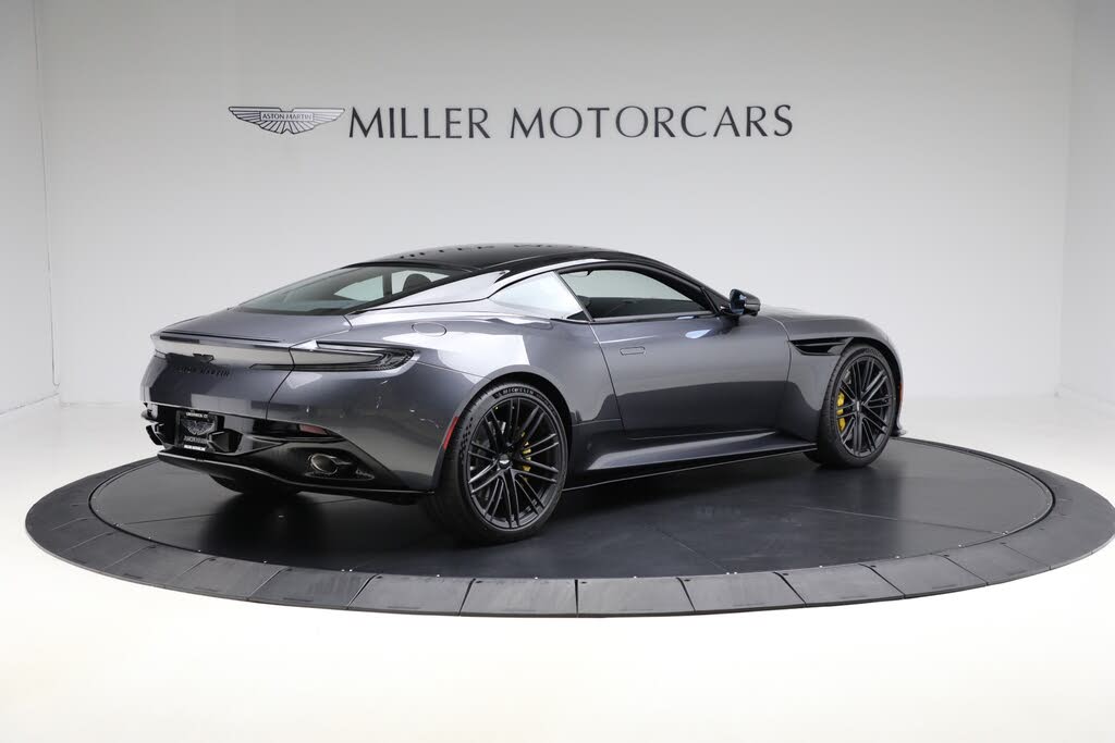 2026 Aston Martin DB12 V8 RWD photo 8