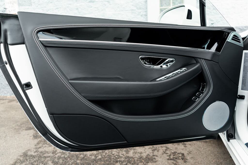 2026 Bentley Continental GT AWD photo 23