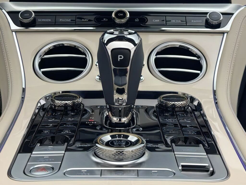 2026 Bentley Continental GTC Azure AWD photo 20