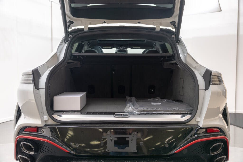 2026 Aston Martin DBX S AWD photo 13