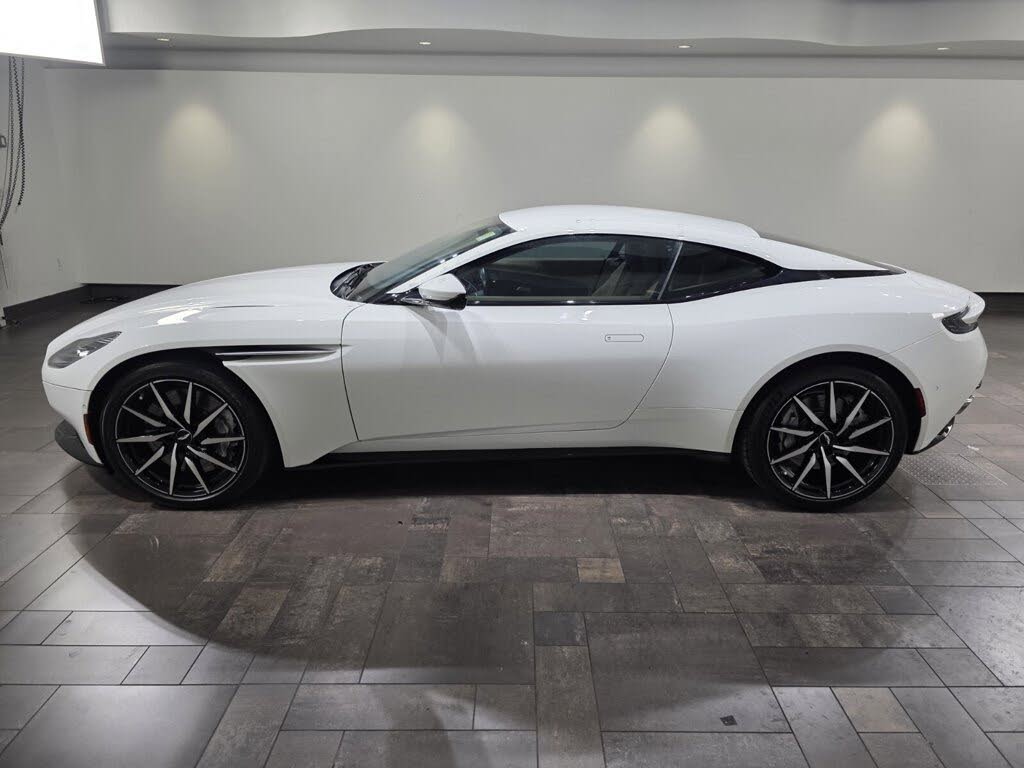 2023 Aston Martin DB11 V8 Coupe RWD photo 22