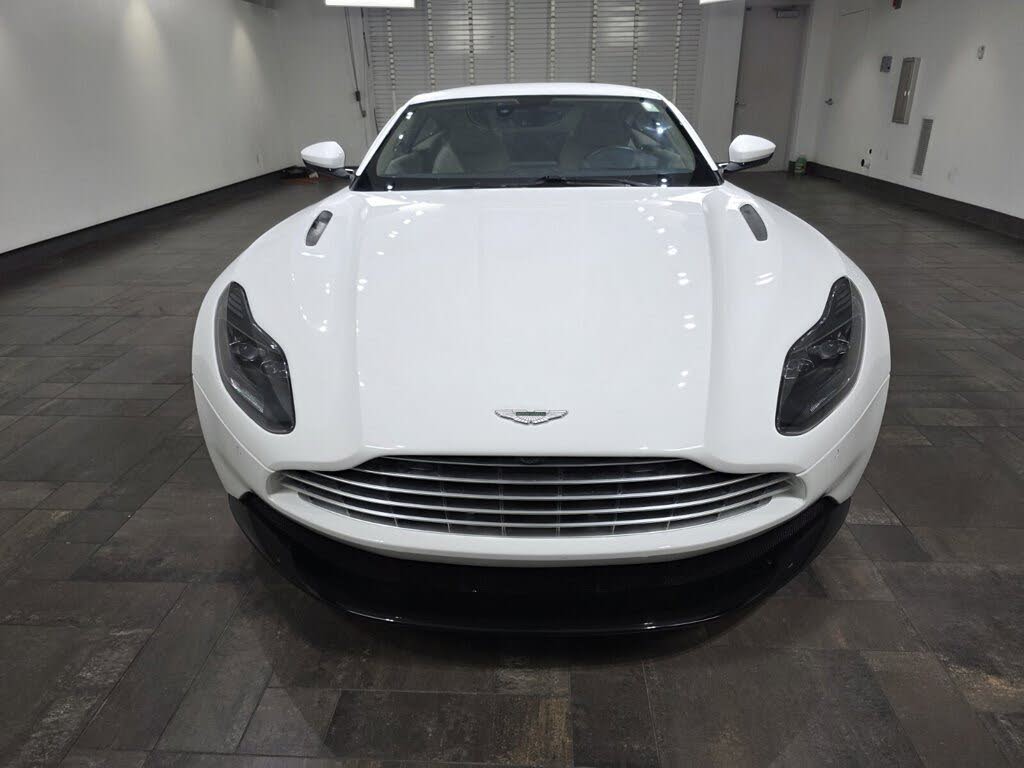 2023 Aston Martin DB11 V8 Coupe RWD photo 7