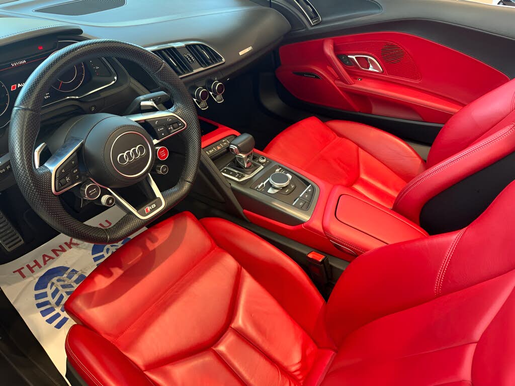 2022 Audi R8 V10 Performance Spyder RWD photo 11 of 24