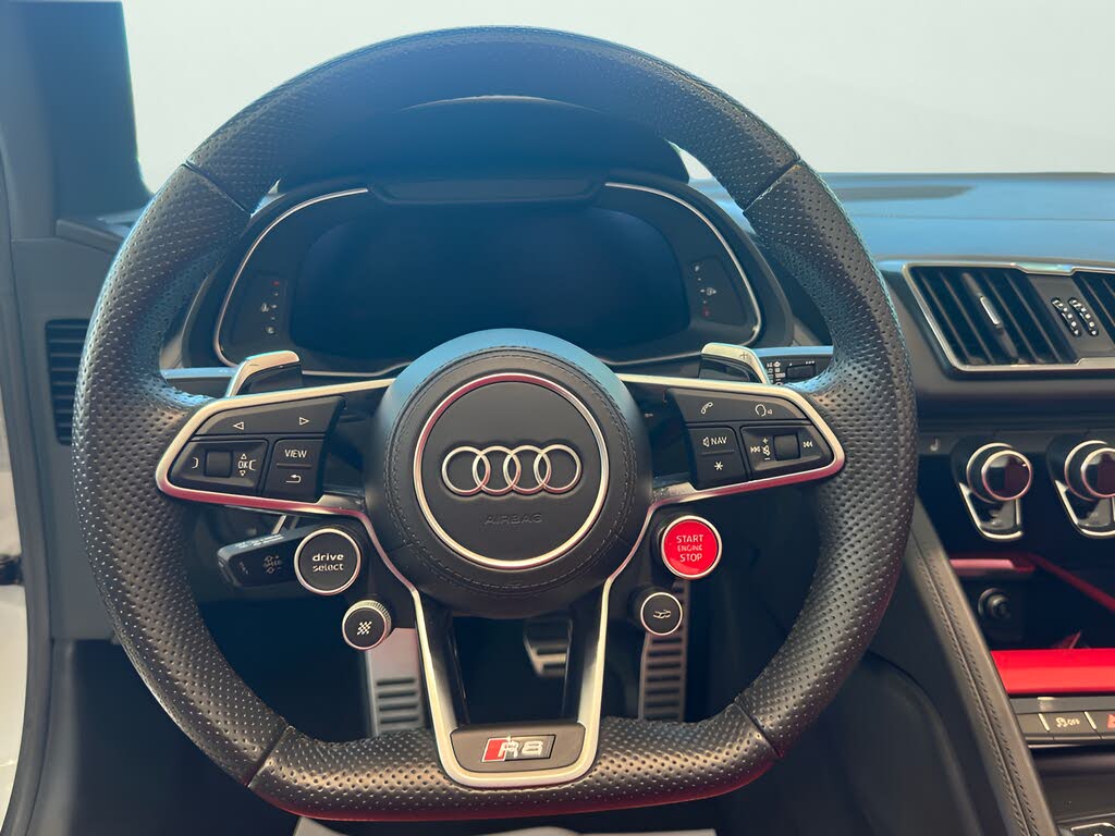 2022 Audi R8 V10 Performance Spyder RWD photo 16 of 24