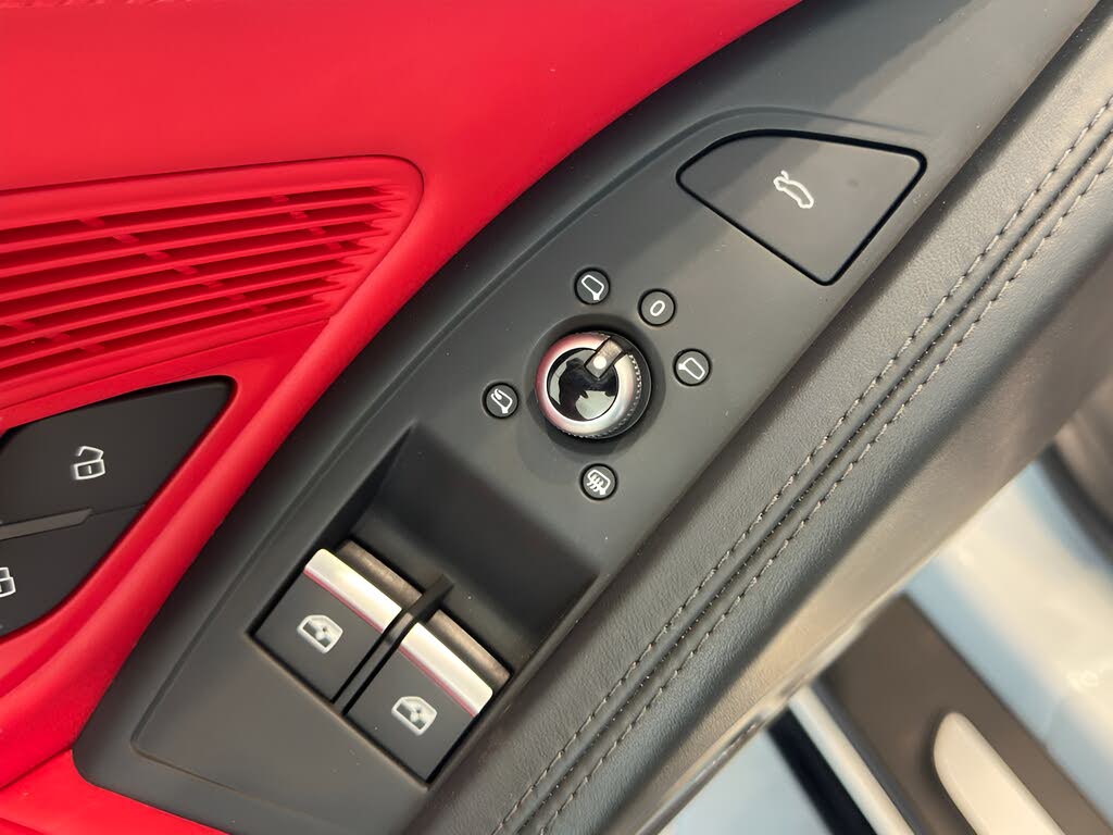 2022 Audi R8 V10 Performance Spyder RWD photo 8 of 24