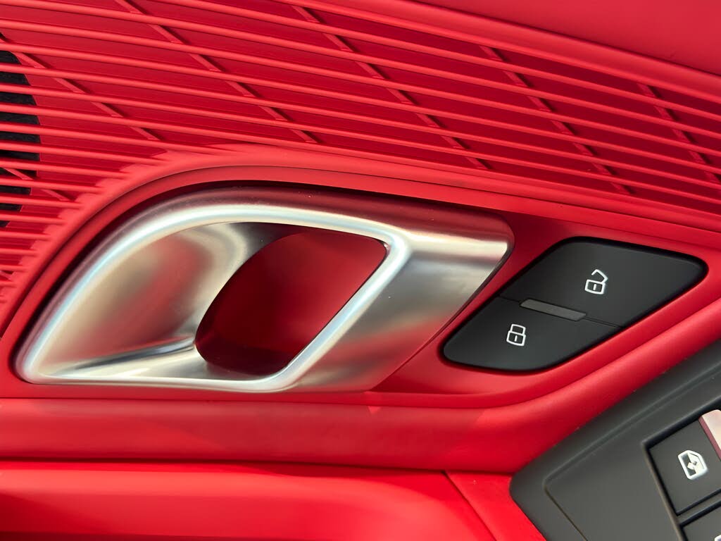 2022 Audi R8 V10 Performance Spyder RWD photo 9 of 24