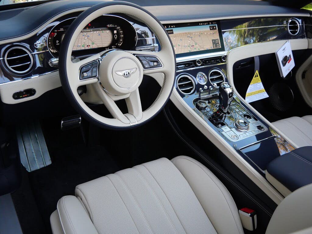 2026 Bentley Continental GTC AWD photo 2