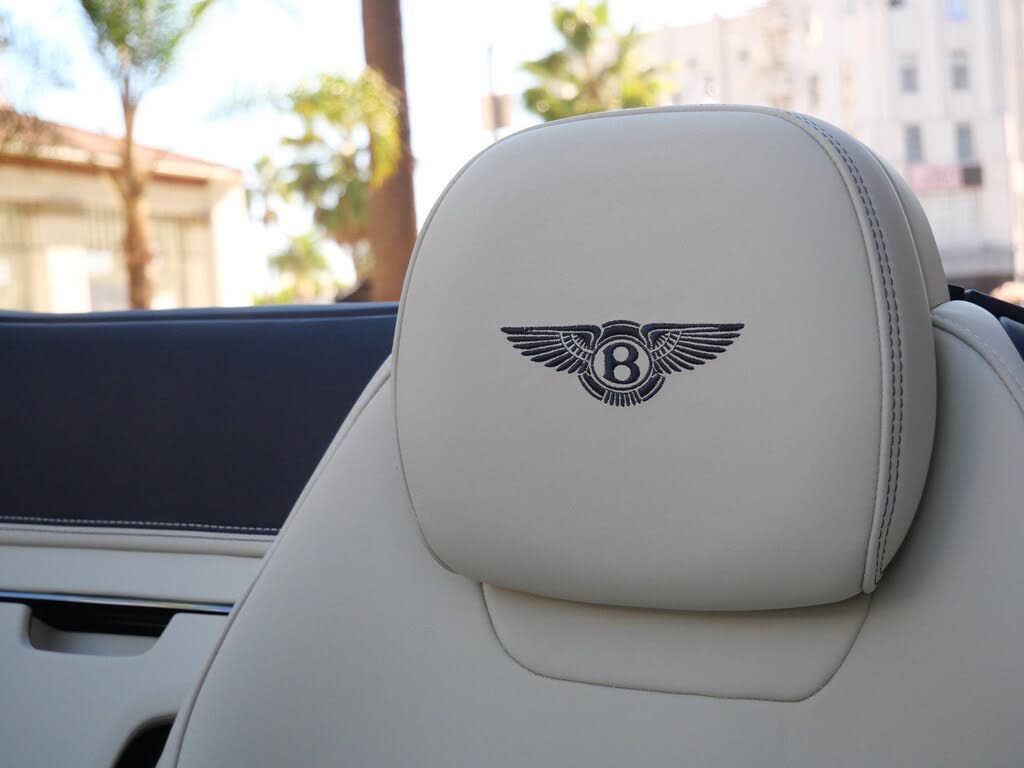 2026 Bentley Continental GTC AWD photo 19