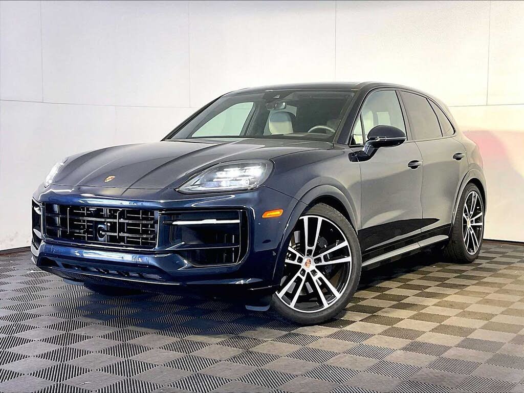 2026 Porsche Cayenne GTS AWD
