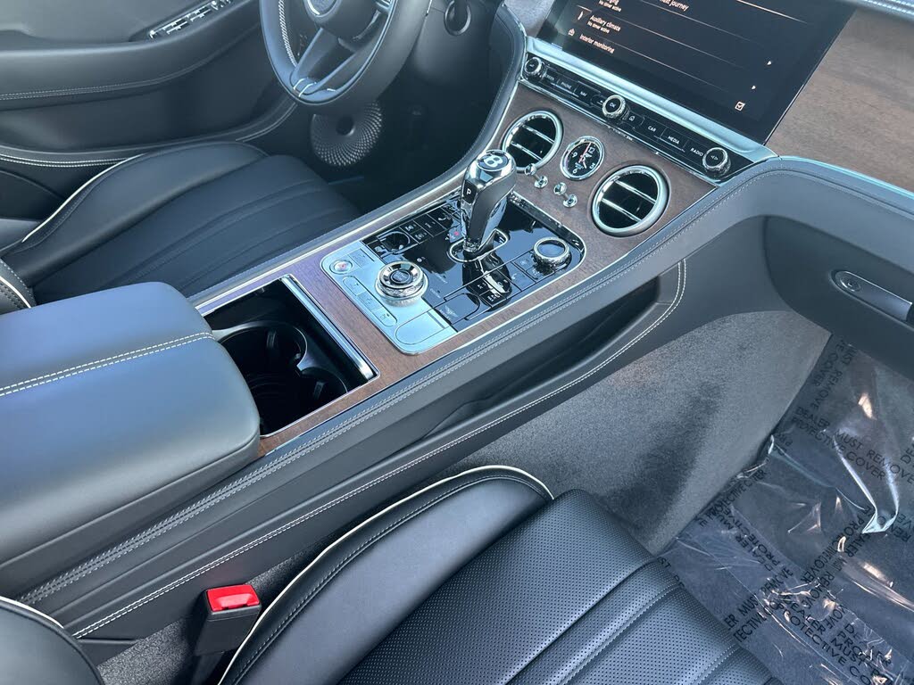 2026 Bentley Continental GT AWD photo 2