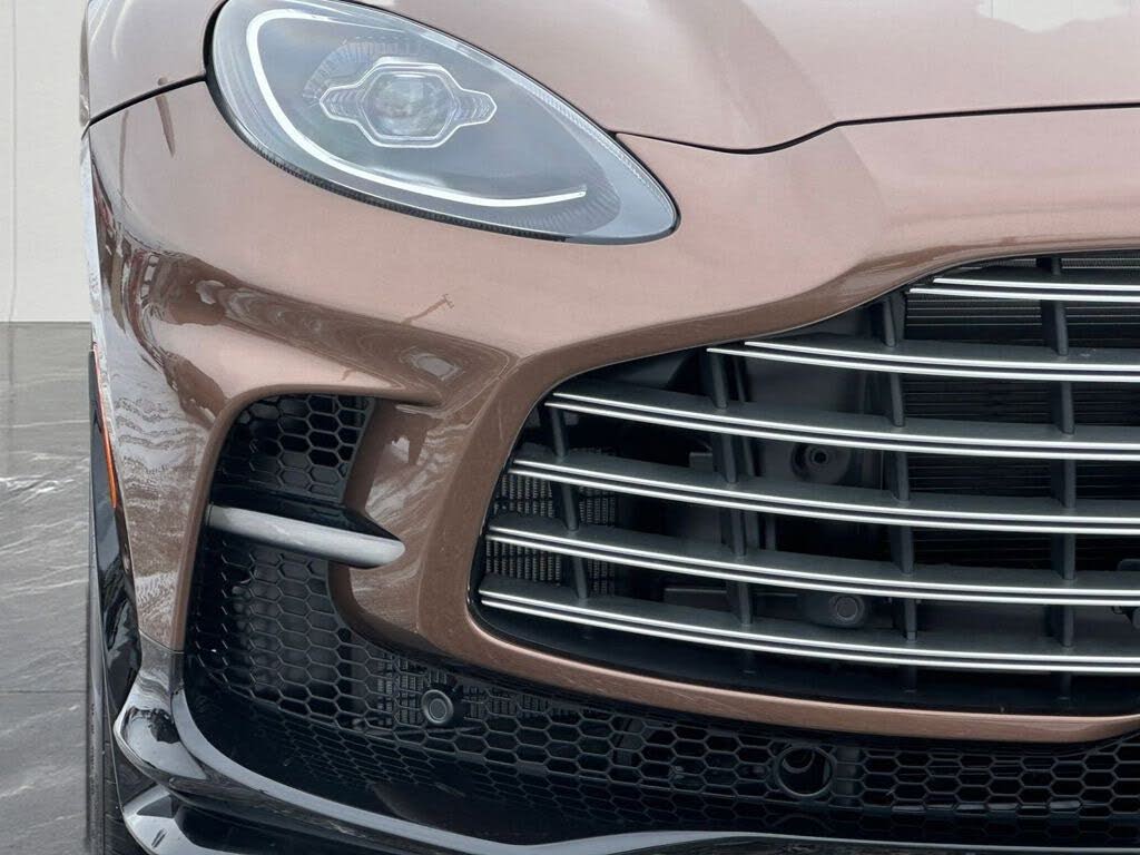 2026 Aston Martin DBX 707 AWD photo 12