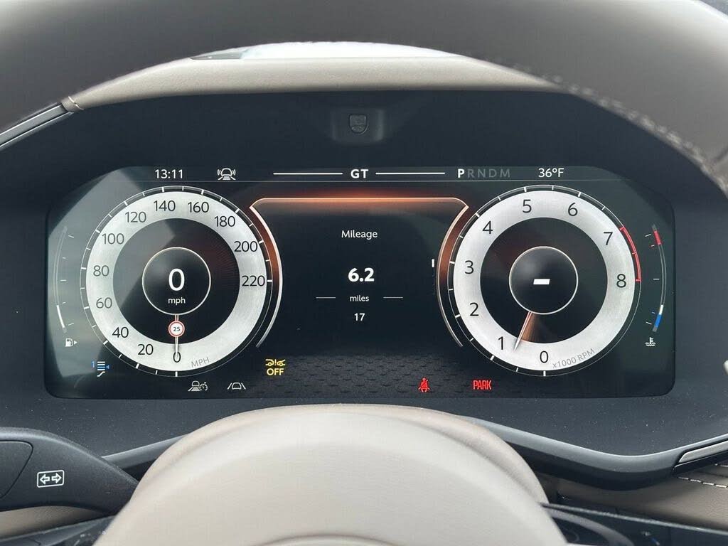 2026 Aston Martin DBX 707 AWD photo 15