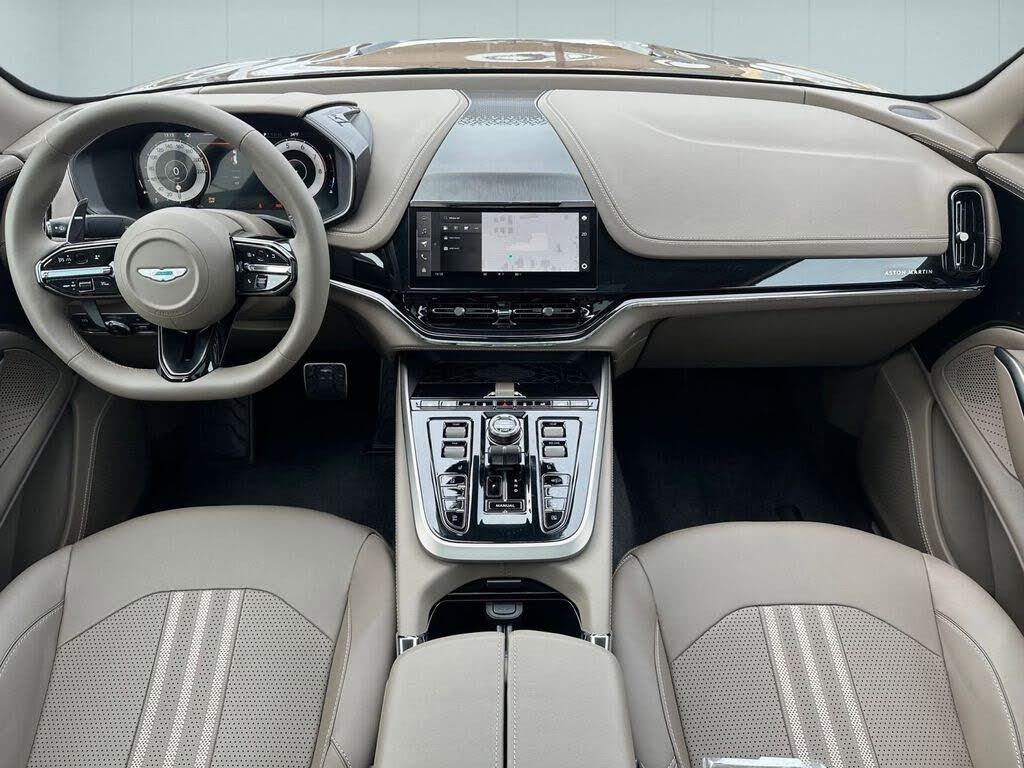 2026 Aston Martin DBX 707 AWD photo 17