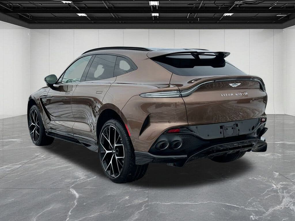 2026 Aston Martin DBX 707 AWD photo 3