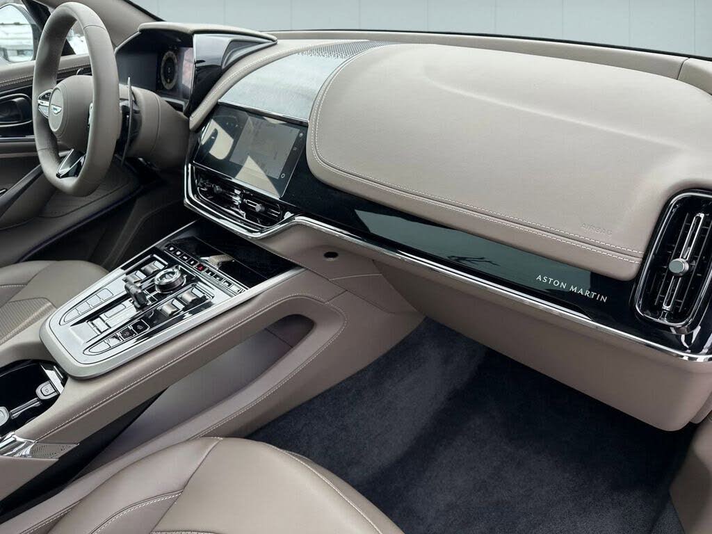 2026 Aston Martin DBX 707 AWD photo 6