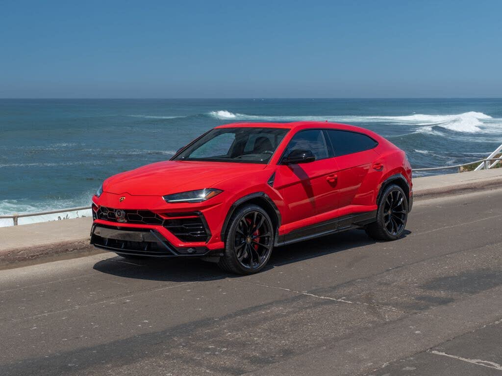 2022 Lamborghini Urus AWD