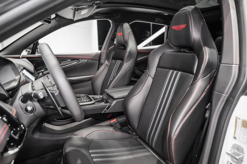 2026 Aston Martin DBX 707 AWD photo 12