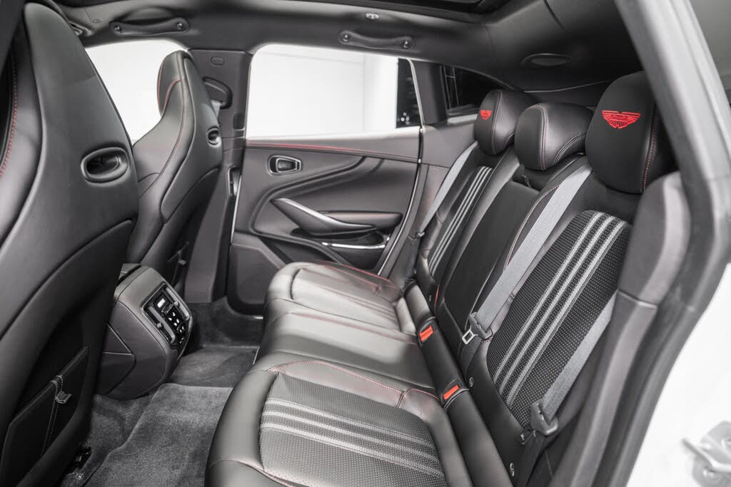 2026 Aston Martin DBX 707 AWD photo 14