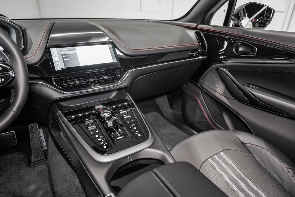2026 Aston Martin DBX 707 AWD photo 24