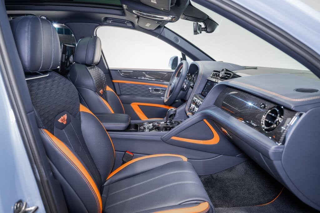2026 Bentley Bentayga Speed V8 AWD photo 2