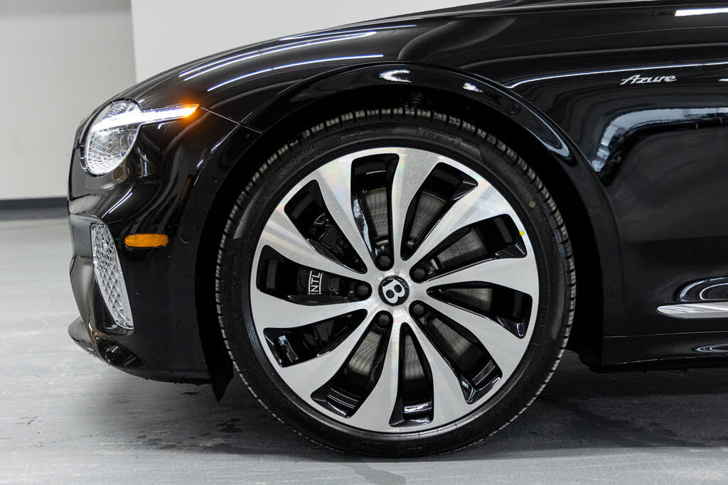 2026 Bentley Continental GT Azure AWD photo 16