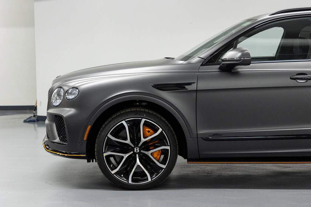 2026 Bentley Bentayga Speed V8 AWD photo 3