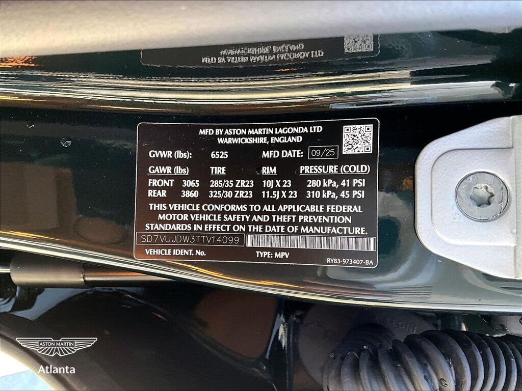 2026 Aston Martin DBX 707 AWD photo 12