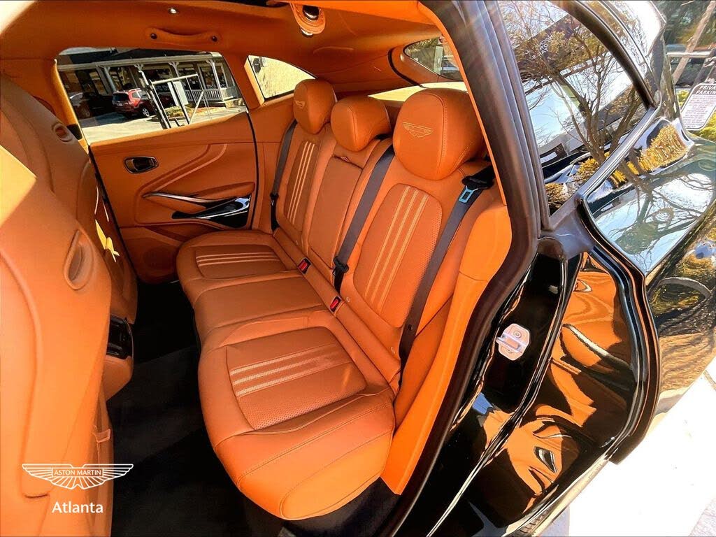 2026 Aston Martin DBX 707 AWD photo 10