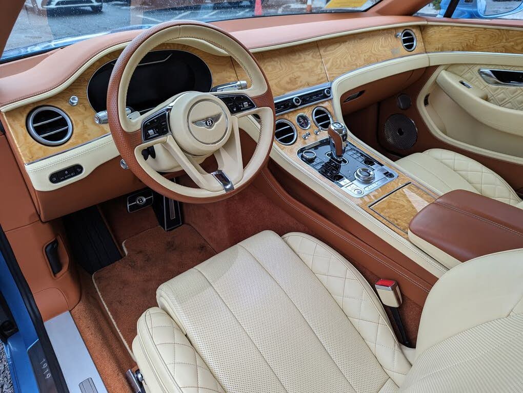 2020 Bentley Continental GTC V8 AWD photo 22