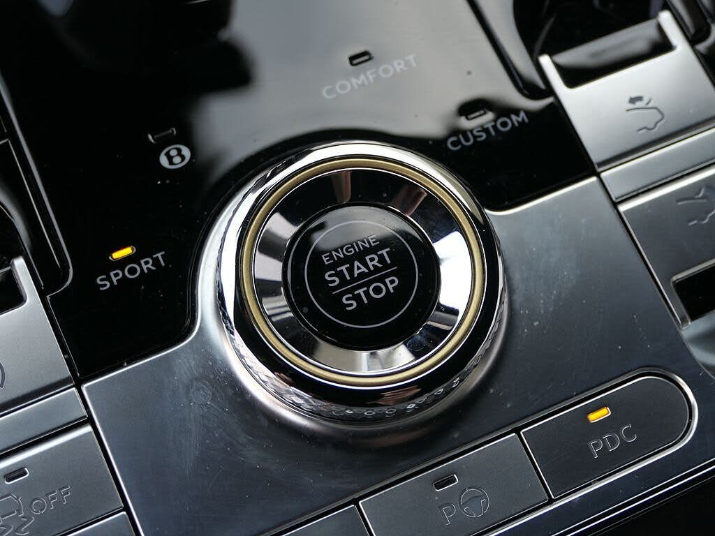 2023 Bentley Continental GT V8 AWD photo 21
