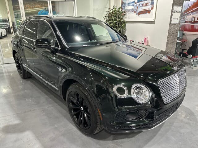 2017 Bentley Bentayga W12 AWD photo 13