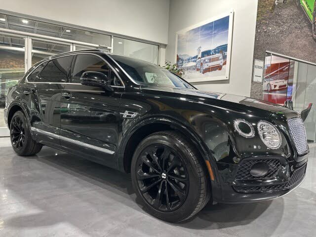 2017 Bentley Bentayga W12 AWD photo 21
