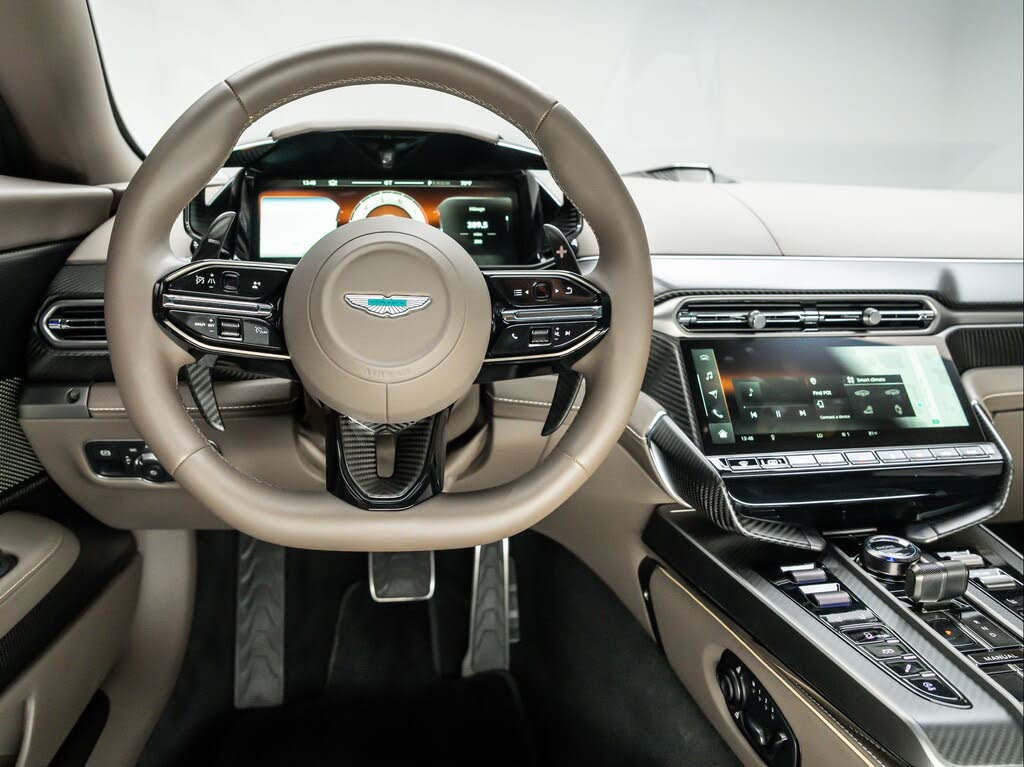 2026 Aston Martin Vanquish Coupe RWD photo 11