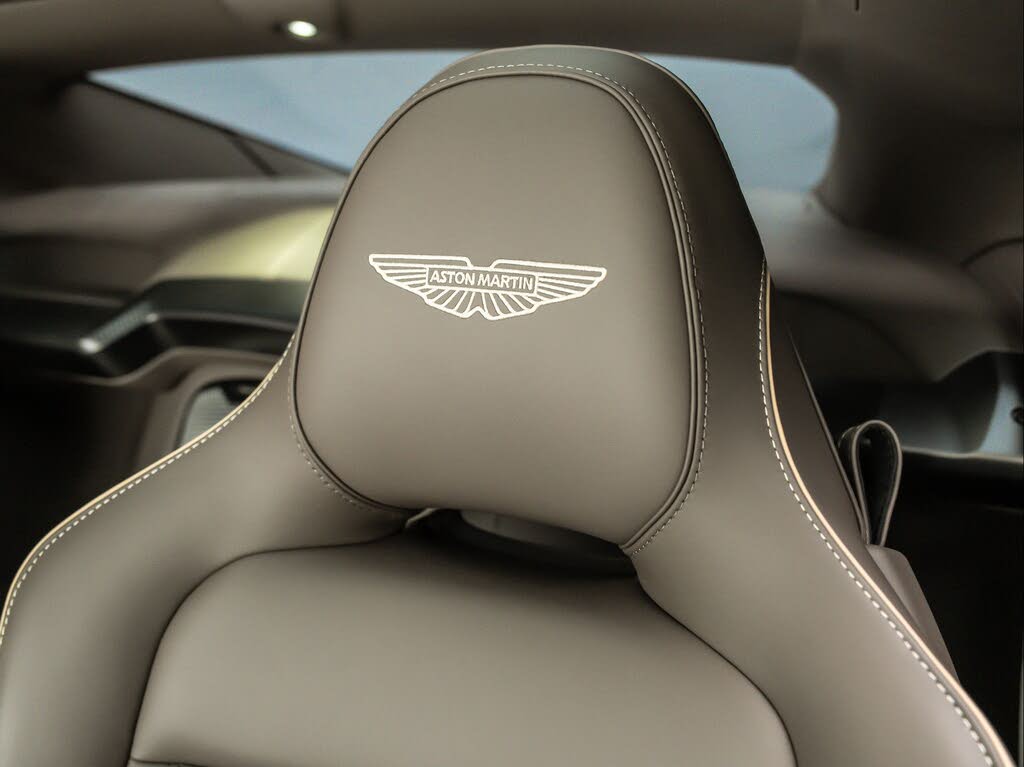 2026 Aston Martin Vanquish Coupe RWD photo 5