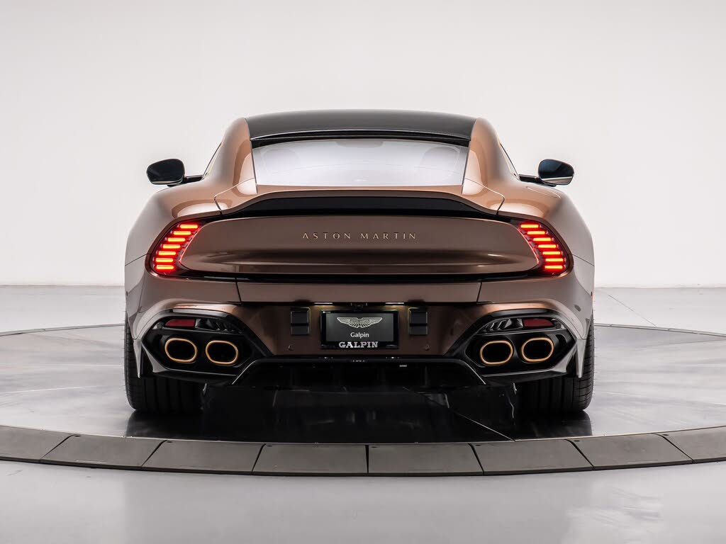 2026 Aston Martin Vanquish Coupe RWD photo 7