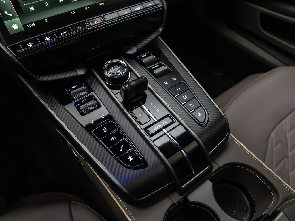 2026 Aston Martin Vanquish Coupe RWD photo 10