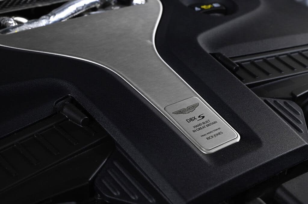 2026 Aston Martin DBX S AWD photo 23