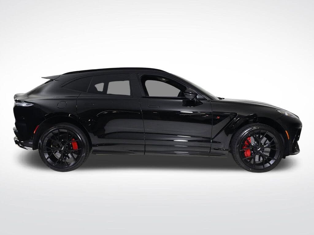 2026 Aston Martin DBX S AWD photo 6