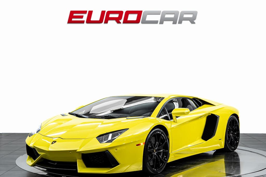 2015 Lamborghini Aventador LP 700-4